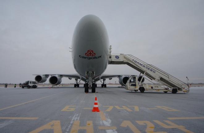 Толмачево построит стоянки для Boeing 747-8