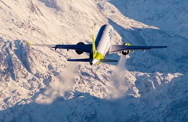 самолет A220-300 авиакомпании airBaltic