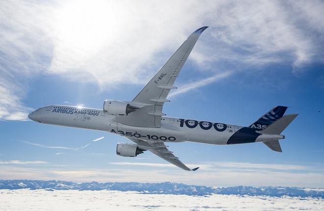 самолет Airbus A350-1000