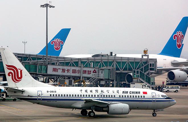 Одна только авиакомпания Air China за год перевозит свыше 100 млн пассажиров — столько же, сколько вся гражданская авиация России :: Леонид Фаерберг // Transport-Photo.com