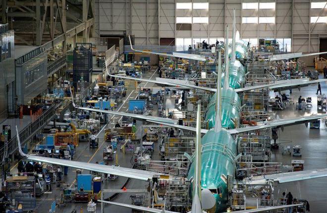 Запрет FAA на увеличение темпов производства самолетов 737MAX являются серьезным ударом по коммерческим планам Boeing