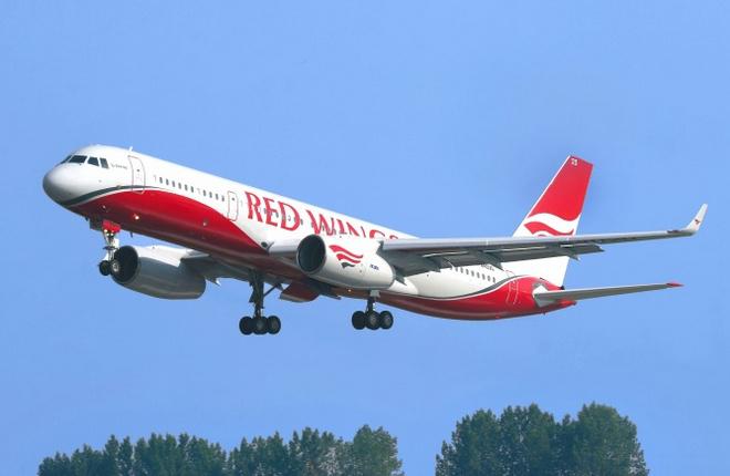 ИФК согласилась купить долю в авиакомпании Red Wings