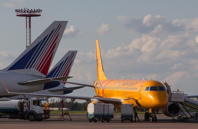 Embraer E195 "Саратовских авиалиний"