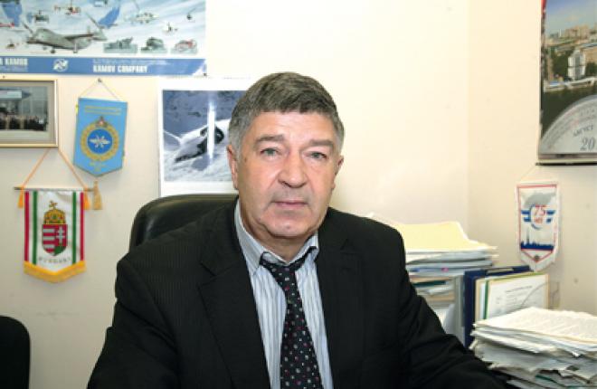 Григорий КОЗЛОВ Начальник департамента экспорта вертолетной техники и услуг ОАО 
